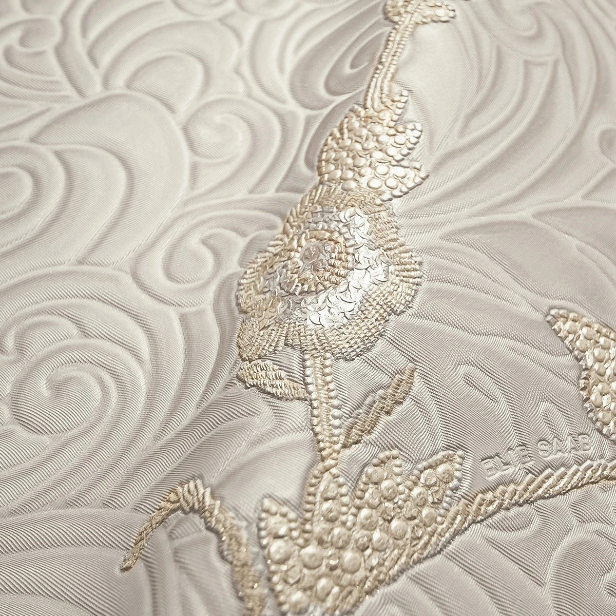 Elie Saab Z64816 Couture Wallpaper
